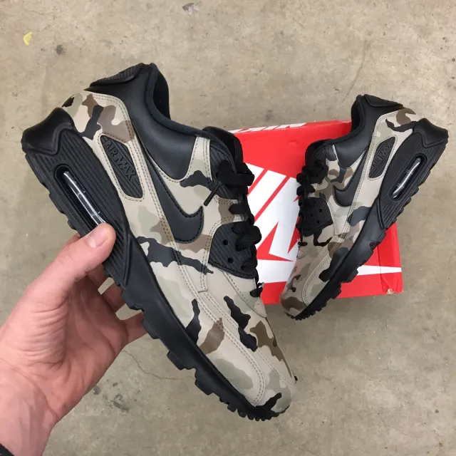 Custom Painted Desert Camo Nike Air Max 90