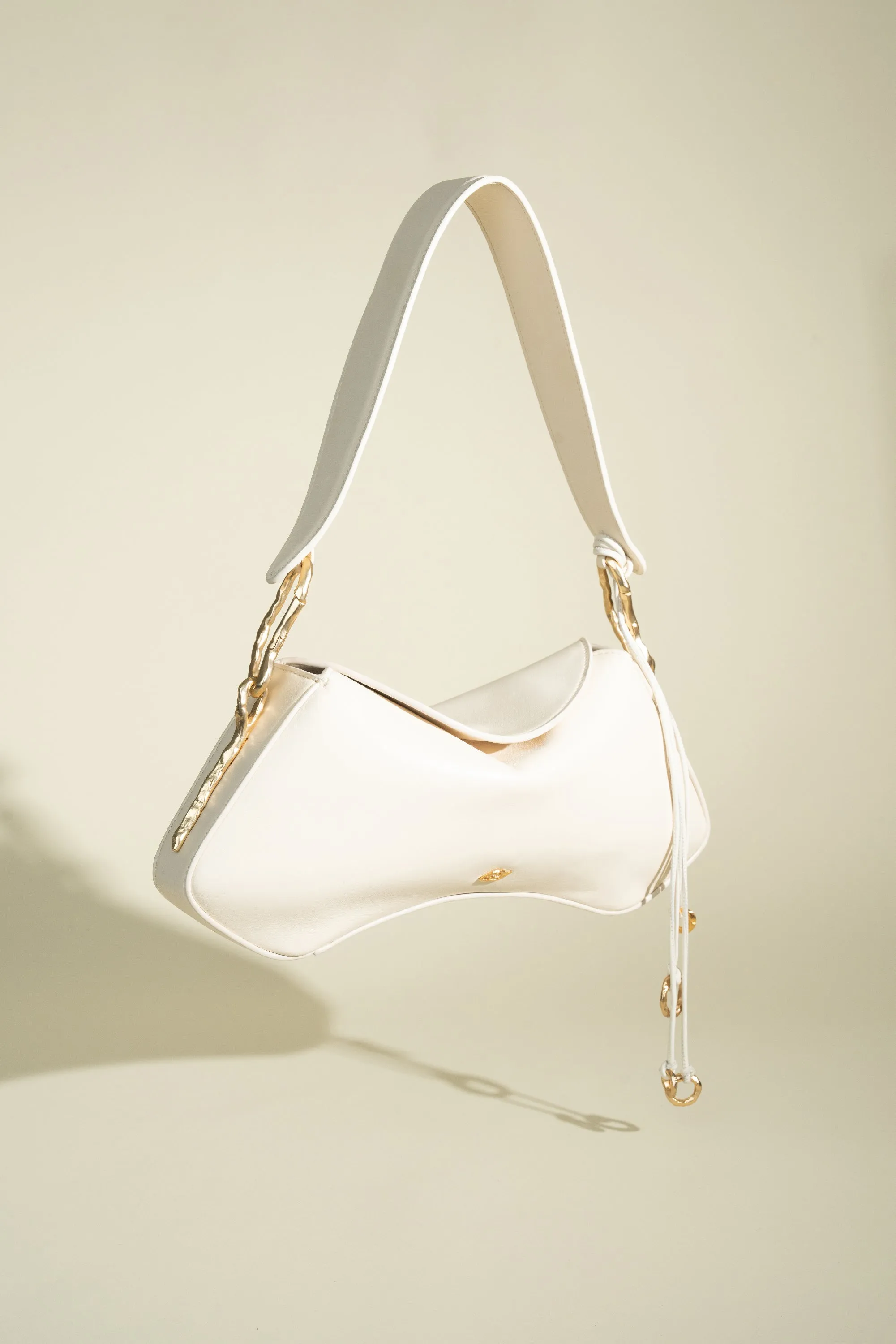 Deia Shoulder Bag - Cream