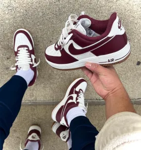 NIKE AIR FORCE 1 WHITE MAROON GUM BOTTOM