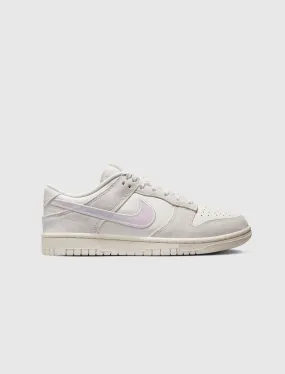 NIKE WOMEN'S DUNK LOW IRIDESCENT SWOOSH   WHITE